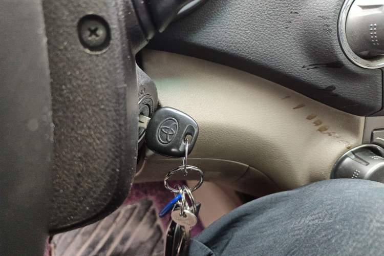 Used Toyota Highlander 2009 3.5L 4x4 7-Seater Luxury Edition Vehicle Key