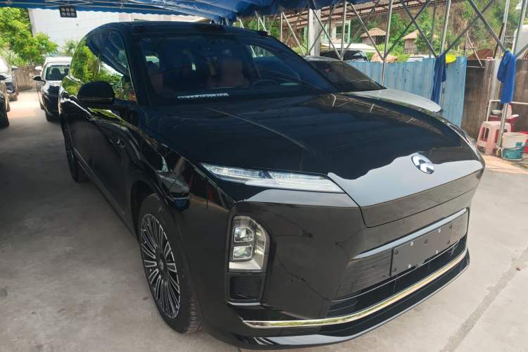 Used Nio ES8 2026 Model 6-seat Executive Luxury Edition Front Right 45 Deg