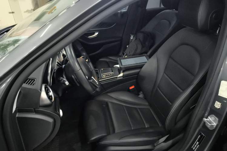 Used Mercedes-Benz C-Class 2020 C 260 Estate Left Front Seat