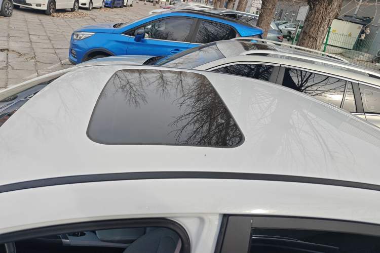 Used Geometry A 2019 High-Value Standard Range Cube Edition
