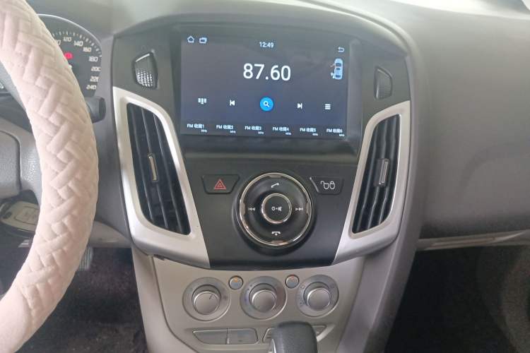 Used Ford Focus 2012 Sedan 1.6L Automatic Comfort Model
