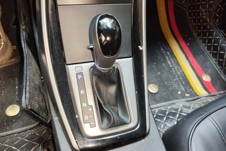 Used Hyundai Elantra (5th Generation / Langdong) 2016 1.6L Automatic Prestige Model