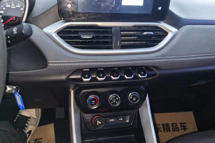 Used Baojun 530 2018 1.8L Automatic Elite Version China V Emission Standard
