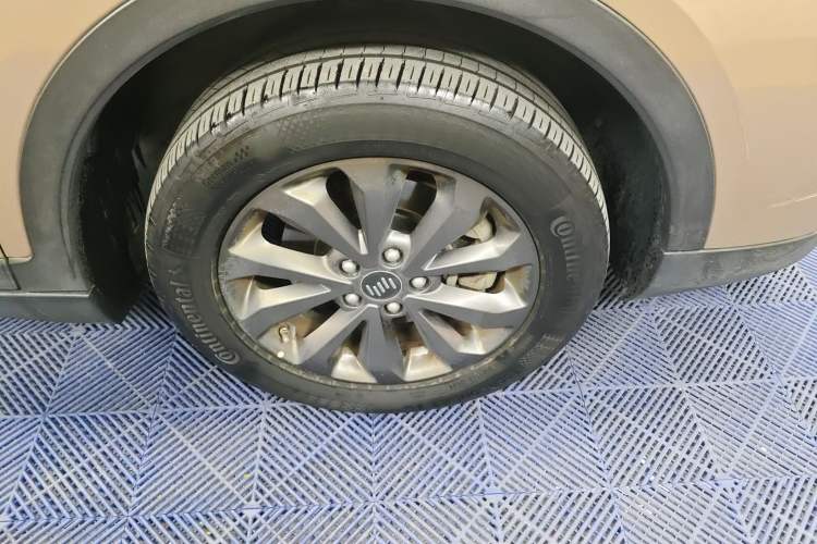 Used WM Motor EX5 2018 EX5 500 Extra Innovation Edition Right Front Wheel Hub