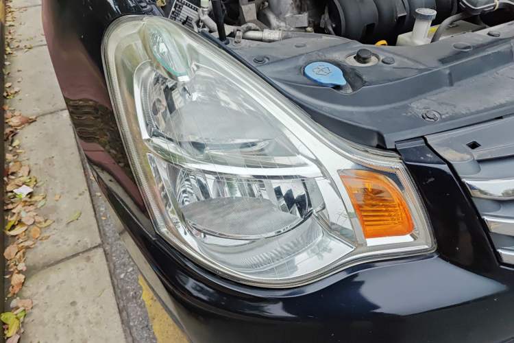 Used Nissan Sylphy 2016 Classic 1.6XE Automatic Comfort Edition Exterior 6