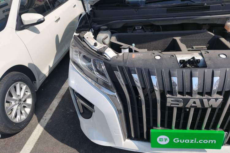 Used BAW Ruisheng Ace M7 New Energy 2025 505KM Prestige Version 7 Seats Right Front Headlight