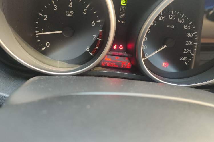 Used Mazda Mazda 5 2013 2.0L Automatic Luxury Edition
