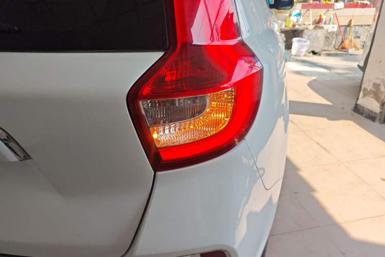 Used Geely Auto Vision X6 2016 1.8L Manual Luxury Model