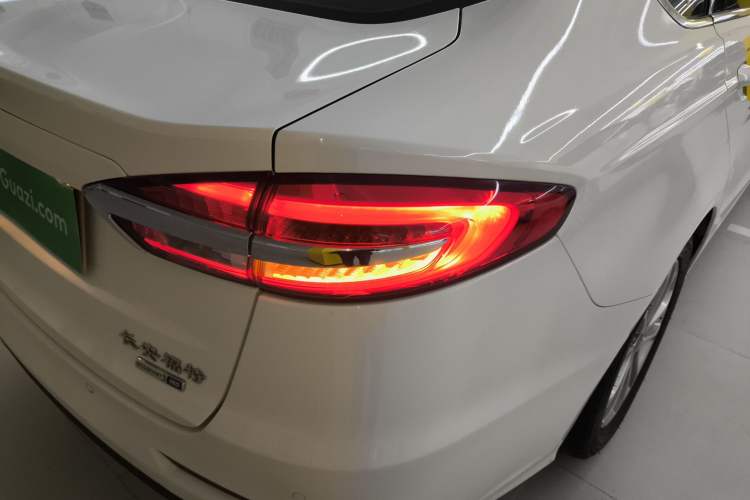 Used Ford Mondeo 2020 EcoBoost 180 Stylish Model