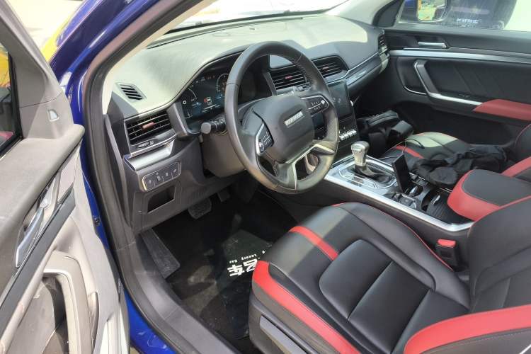 Used Haval H4 2018 Blue Label 1.5 GDIT DCT Fashion Edition Driver Seat