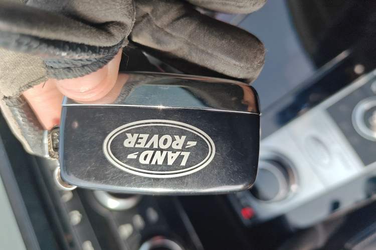 Used Land Rover Discovery 2017 3.0 SC V6 First Edition Limited Edition
