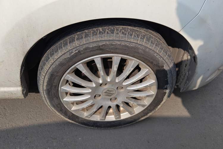 Used Suzuki Alto 2013 Revised Version 1.0L Manual Comfort Edition