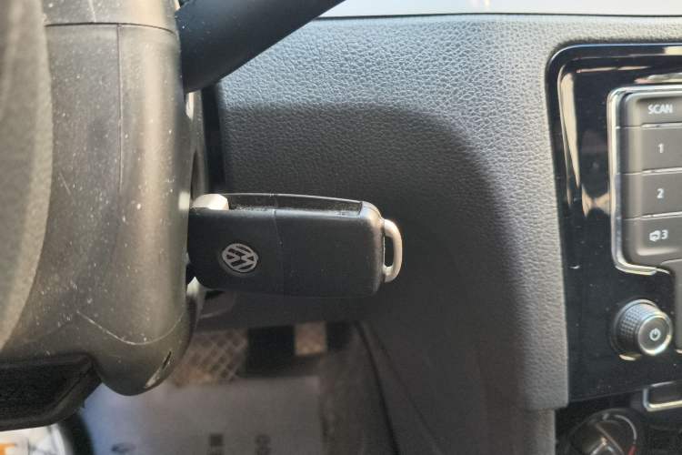 Used Volkswagen Bora 2013 1.6L Automatic Comfort Model