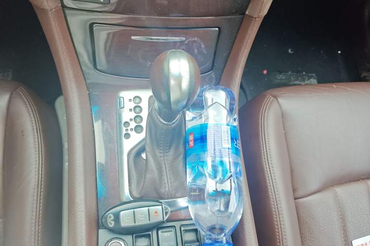 Used Infiniti EX 2011 EX25 Elegant Edition Gear Lever