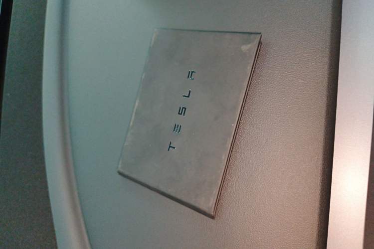 Used Tesla Model Y 2023 Rear-Wheel-Drive Version Vehicle Key