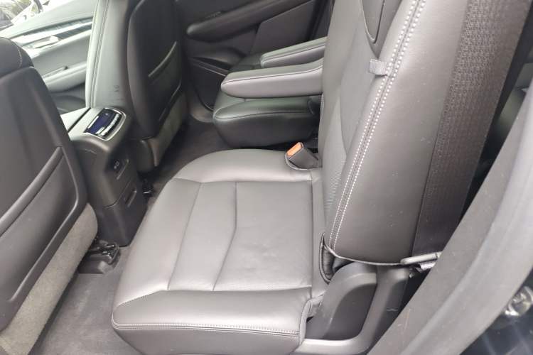 Used Cadillac XT6 2022 2.0T Six-Seater Four-Wheel Drive Luxury Version