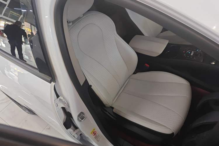 Used BYD Seal 05 DM-i 2025 DM-i Smart Drive 55KM Luxury Model Right Front Seat