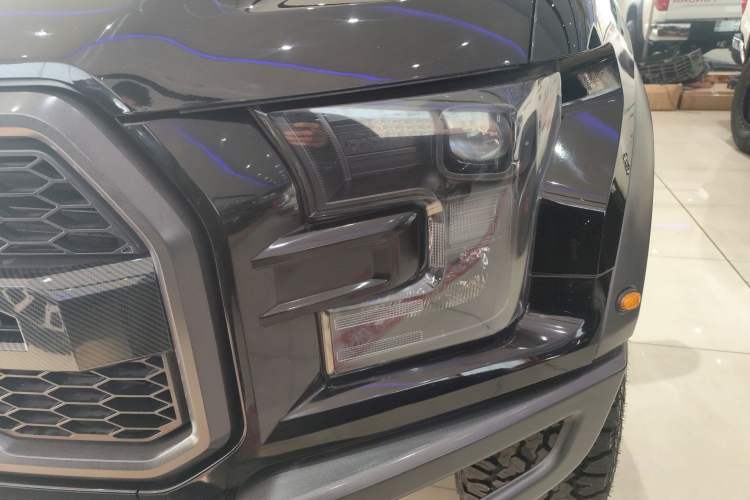 Used Ford F-150 Raptor 2017 3.5T Raptor Performance Enhanced Edition Left Front Headlight