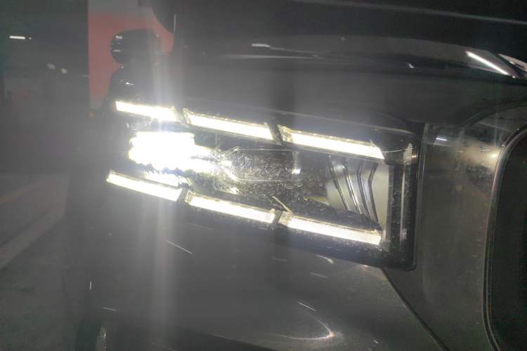 Used Geely Auto Monjaro L 2024 2.0TD High-Power Automatic Two-Wheel Drive Skyline Edition
