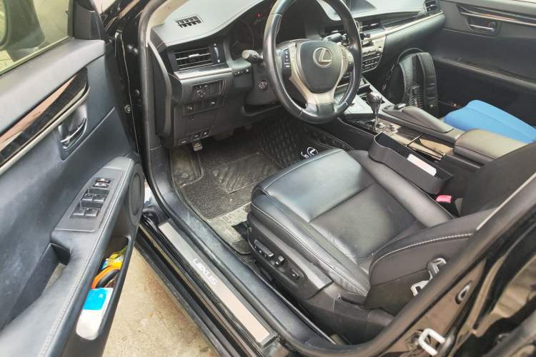 Used Lexus ES 2013 250 Elite Edition
