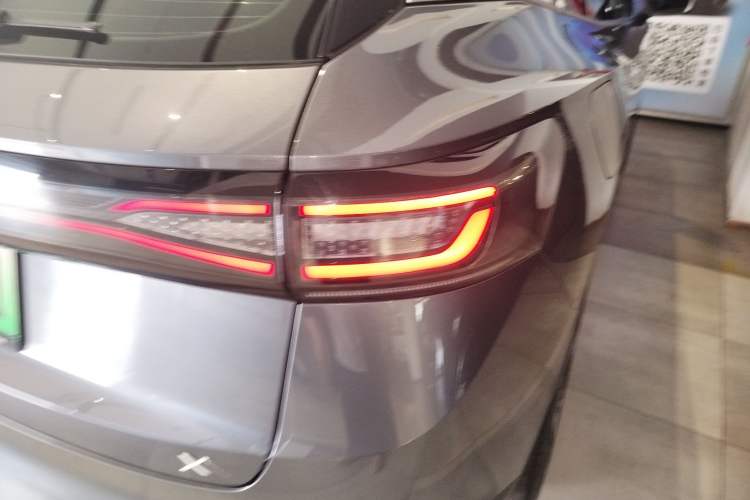 Used Volkswagen ID.4 X 2025 Smart Version Pure & Intelligent Enjoyment Edition Right Rear Taillight