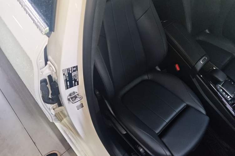 Used Mercedes-Benz A-Class 2022 Restyled A 200 L Sport Sedan Fashion Version
