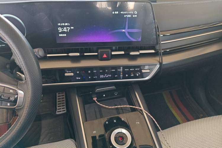 Used Kia Sportage (Chinese Domestic Model) 2023 2.0T Two-Wheel-Drive Prestige Edition
