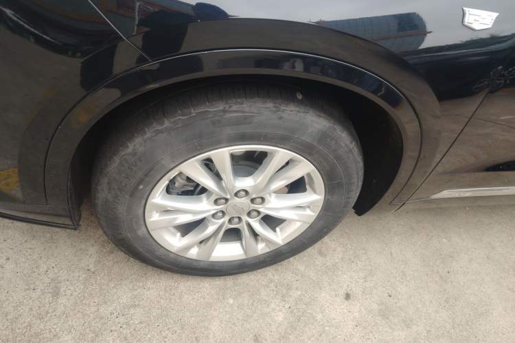 Used Cadillac XT6 2020 28T Six-Seater Fashion Edition Exterior 4