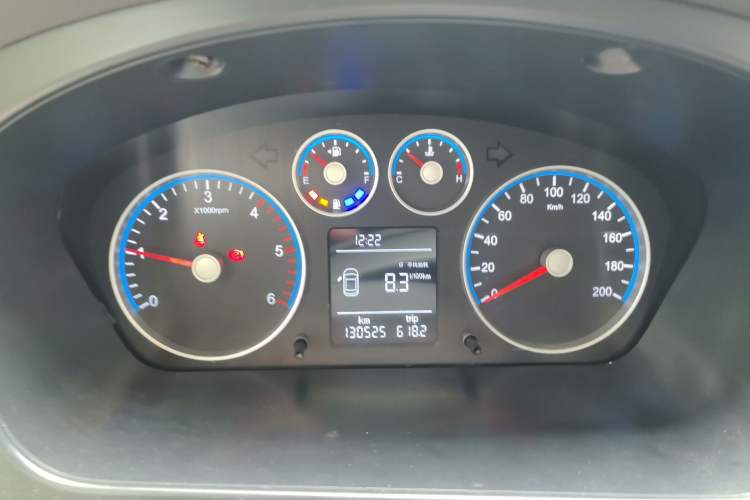 Used Foton Toano 2020 2.5T Manual Transmission Tongtu Long Wheelbase Mid-Roof 3-Seat 4J25TC3 Instrument Cluster