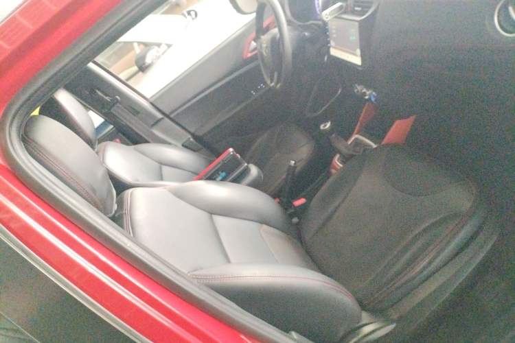 Used Brilliance V3 2015 1.5L Manual Comfort Model