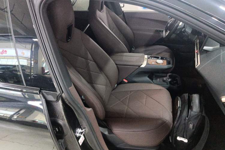 Used BMW iX 2022 xDrive40
