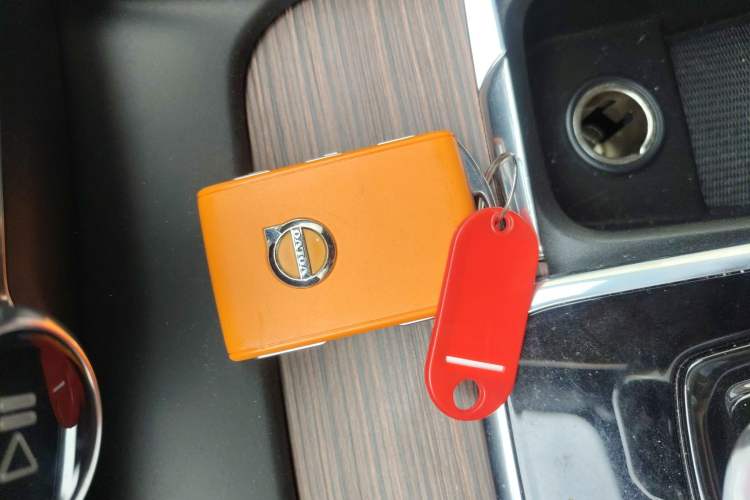 Used Volvo S60 2022 B4 Zhiyuan Luxury Edition
