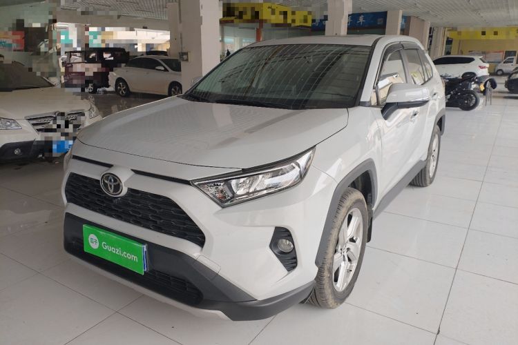 Used Toyota RAV4 2021 2.0L CVT Two-Wheel Drive Fashion Edition