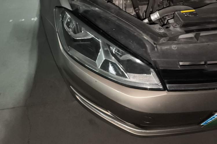 Used Volkswagen Golf 2015 1.4TSI Automatic Comfort Model
