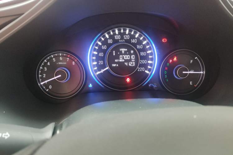 Used Honda Crider 2016 1.8L CVT Luxury Edition Odometer Close Up