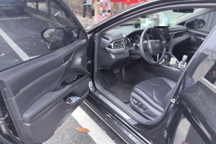 Used Toyota Camry 2021 2.0G Luxury Edition Driver Seat