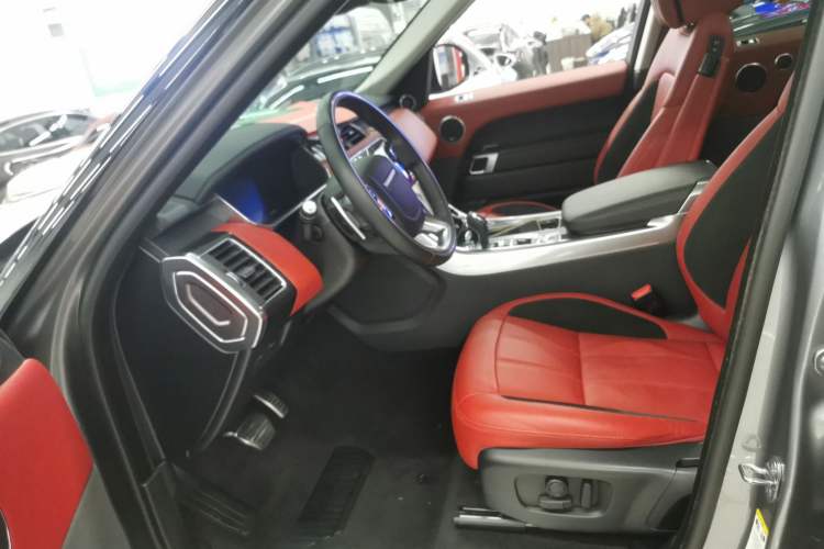 Used Land Rover Range Sport 2021 3.0 L6 YAO Black Edition Left Front Seat