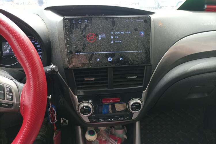 Used Subaru Forester 2011 2.5XS Automatic Luxury Edition Audio And AC Panel