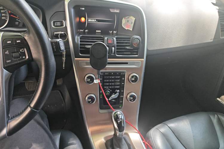 Used Volvo XC60 2017 T5 AWD Smart Upgrade Edition