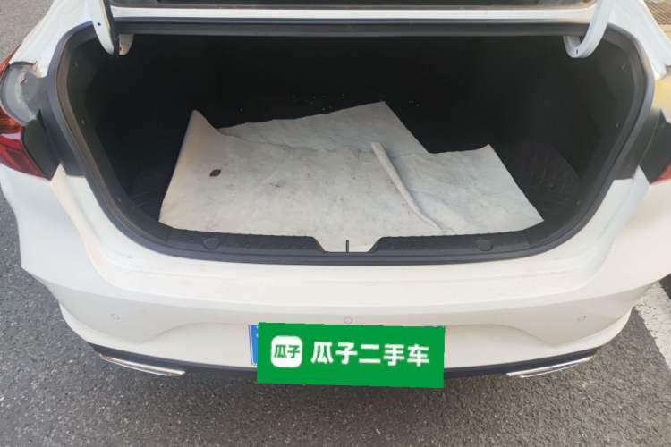 Used Changan Eado 2025 PLUS 1.4T Dual-Clutch High-Energy Version
