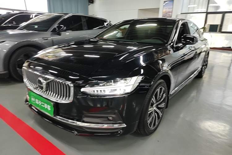 Volvo S90 2021 B5 Zhiyuan Luxury Edition usado