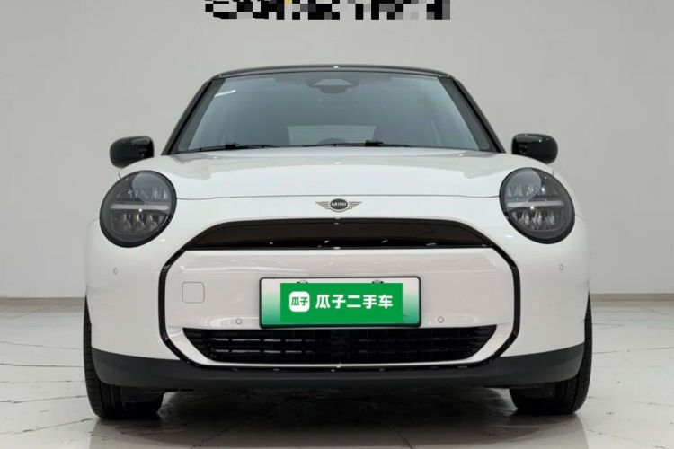 Used MINI Electric COOPER 2024 456km COOPER E Classic Edition