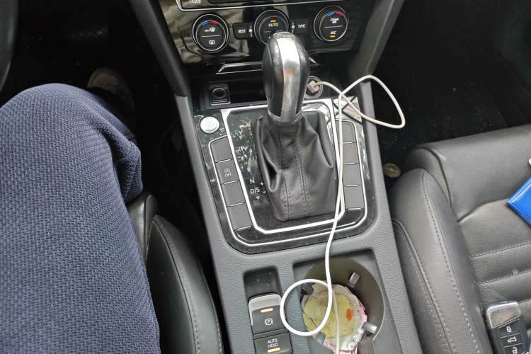 Used Volkswagen Magotan 2019 330TSI DSG Luxury Version China VI Standard