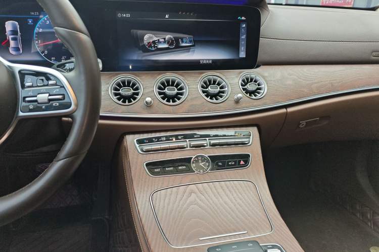 Used Mercedes-Benz E-Class 2019 Facelifted E 300 L Stylish Version