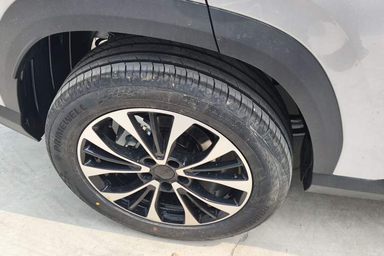 Used Geely Auto Emgrand X7 Sport 2026 Model 1.5TD Aspirational Right Rear Wheel Hub