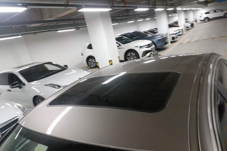 Used BMW 3 Series 2016 320Li Ambition Model