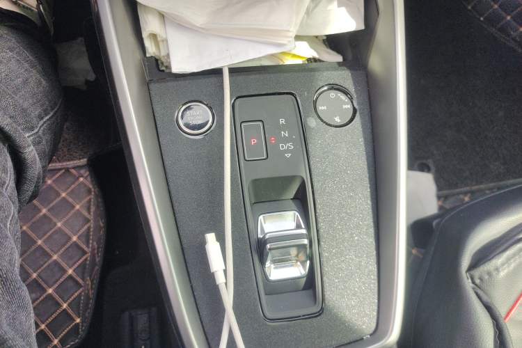 Used Audi A3 2023 Restyled A3L Limousine 35 TFSI Ambition Sport Edition
