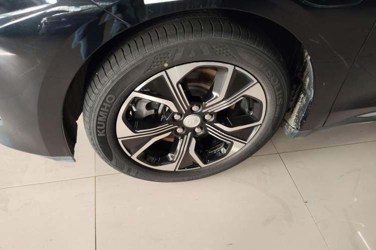 Used Hongqi E-QM5 2023 Revised Version Basic Travel Edition
