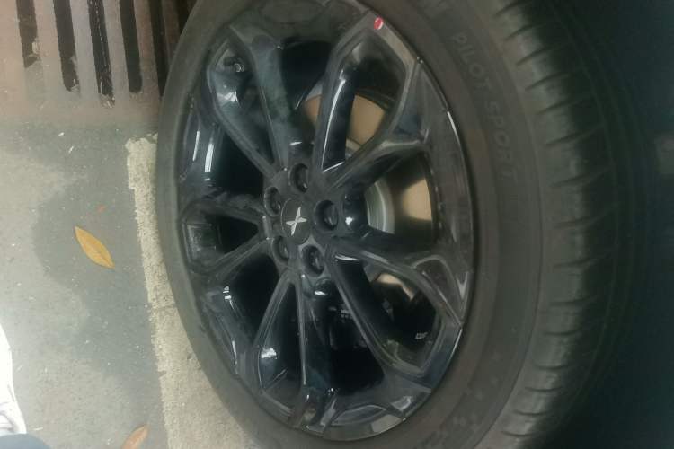 Used XPeng G6 2025 625 Long-Range Max Tech Edition Right Front Wheel Hub