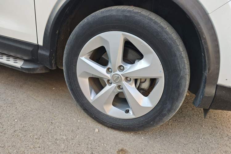 Used Nissan Qashqai 2021 2.0L CVT Smart Enjoyment Version Right Front Wheel Hub